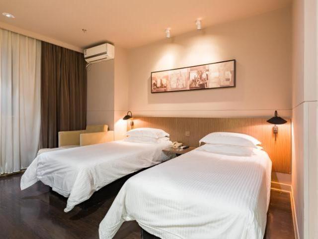 Jinjiang Inn Nanjing Road Pedestrian streetEast Asia Hotel Shanghai Bagian luar foto